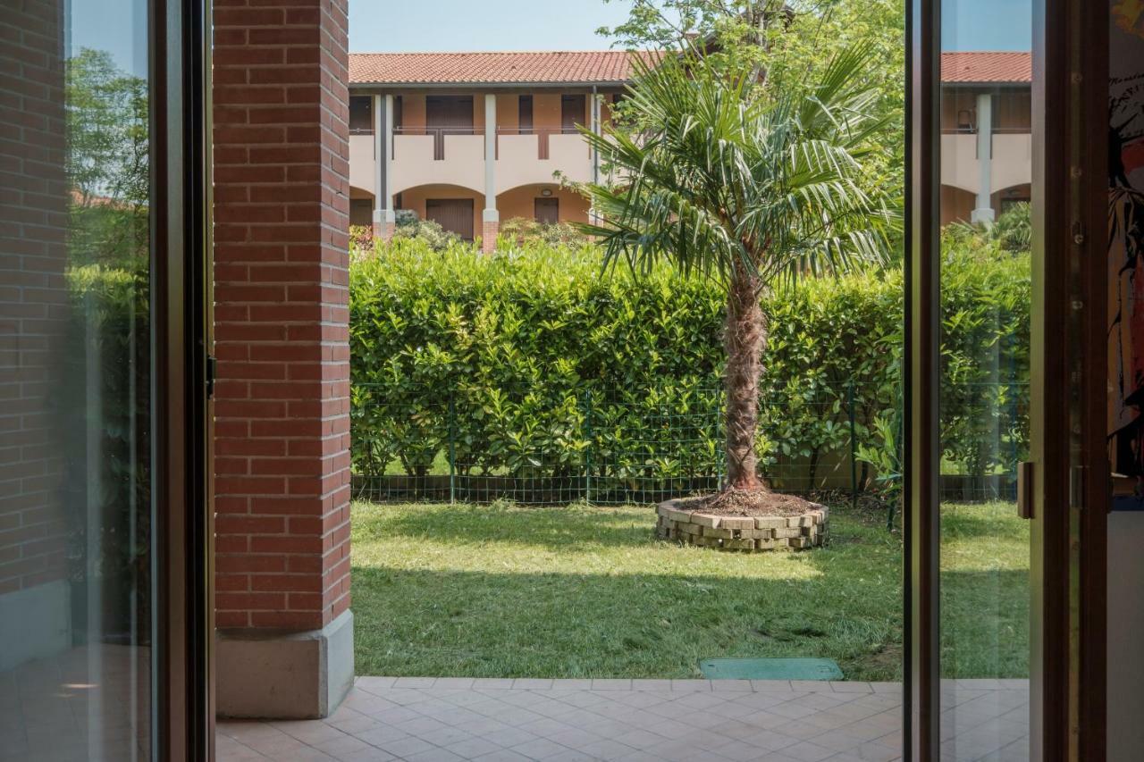 House And Green Sirmione - 2 Rooms Apartment Esterno foto