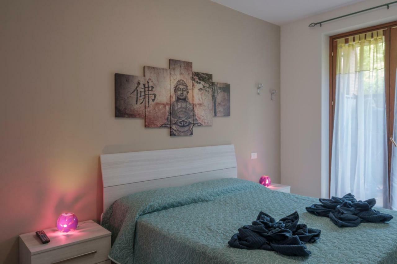 House And Green Sirmione - 2 Rooms Apartment Esterno foto