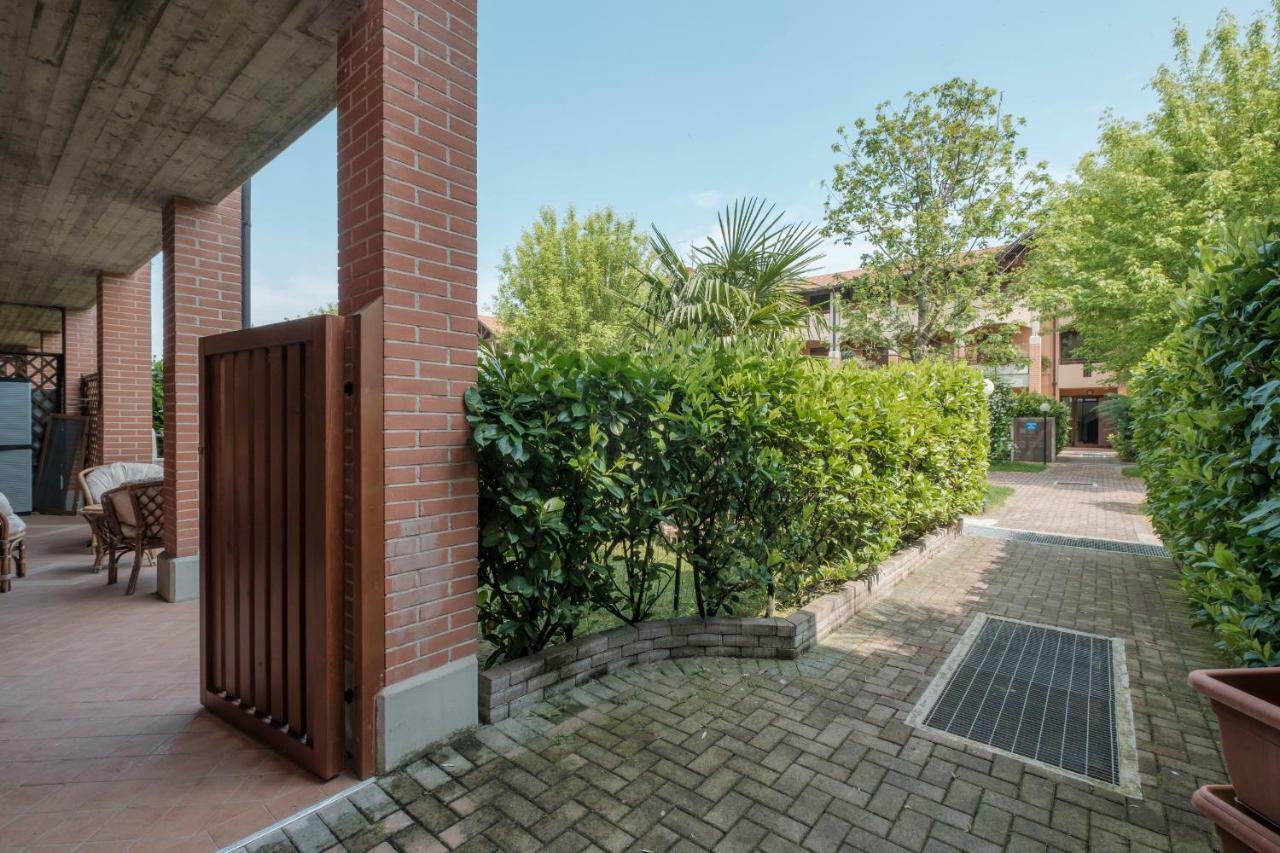 House And Green Sirmione - 2 Rooms Apartment Esterno foto